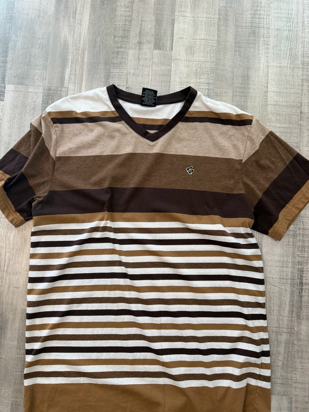 Y2K Southpole V-Neck T-Shirt Men’s XXL Brown Striped Hip Hop Streetwear Baggy